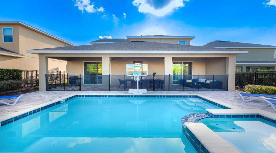 KISSIMMEE, Florida 34747, 8 Bedrooms Bedrooms, ,8 BathroomsBathrooms,Residential,For Sale,BROOKHURST,0,MFRO6361720