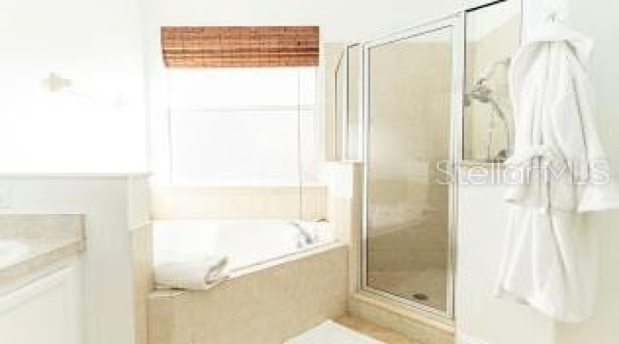 KISSIMMEE, Florida 34746, 4 Bedrooms Bedrooms, ,2 BathroomsBathrooms,Residential,For Sale,BUNKER VIEW,0,MFRO6362653