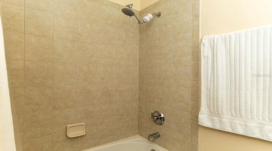 KISSIMMEE, Florida 34746, 4 Bedrooms Bedrooms, ,2 BathroomsBathrooms,Residential,For Sale,BUNKER VIEW,0,MFRO6362653