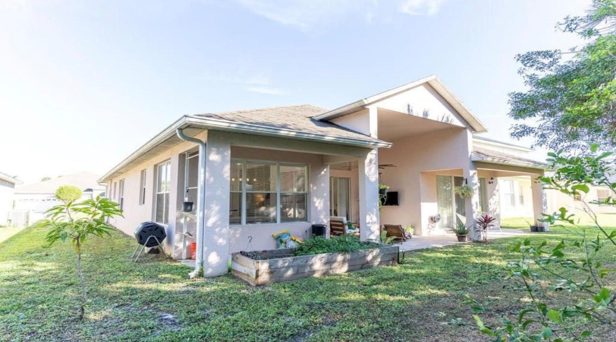 KISSIMMEE, Florida 34746, 4 Bedrooms Bedrooms, ,2 BathroomsBathrooms,Residential,For Sale,BUNKER VIEW,0,MFRO6362653