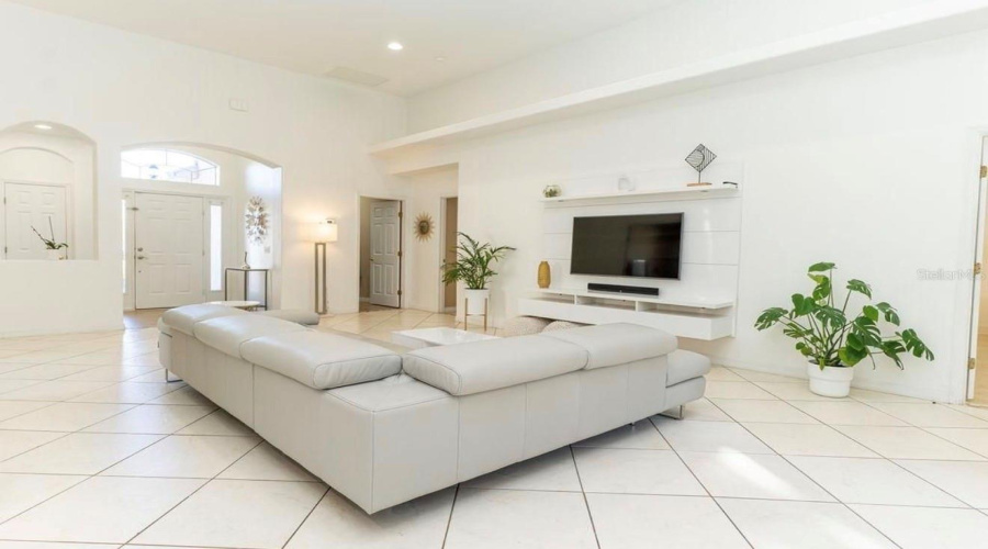 KISSIMMEE, Florida 34746, 4 Bedrooms Bedrooms, ,2 BathroomsBathrooms,Residential,For Sale,BUNKER VIEW,0,MFRO6362653