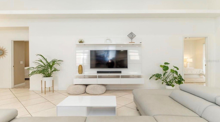 KISSIMMEE, Florida 34746, 4 Bedrooms Bedrooms, ,2 BathroomsBathrooms,Residential,For Sale,BUNKER VIEW,0,MFRO6362653