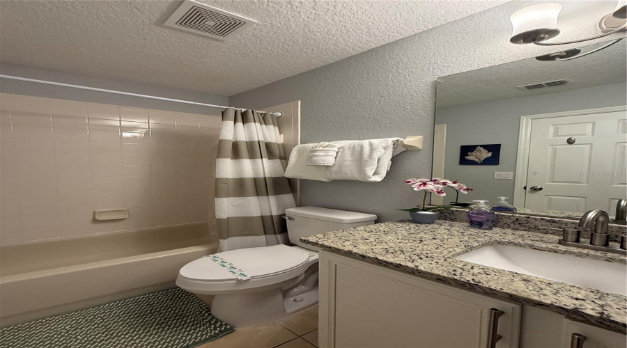 DAVENPORT, Florida 33897, 4 Bedrooms Bedrooms, ,3 BathroomsBathrooms,Residential,For Sale,LA MIRAGE,0,MFRO6362515