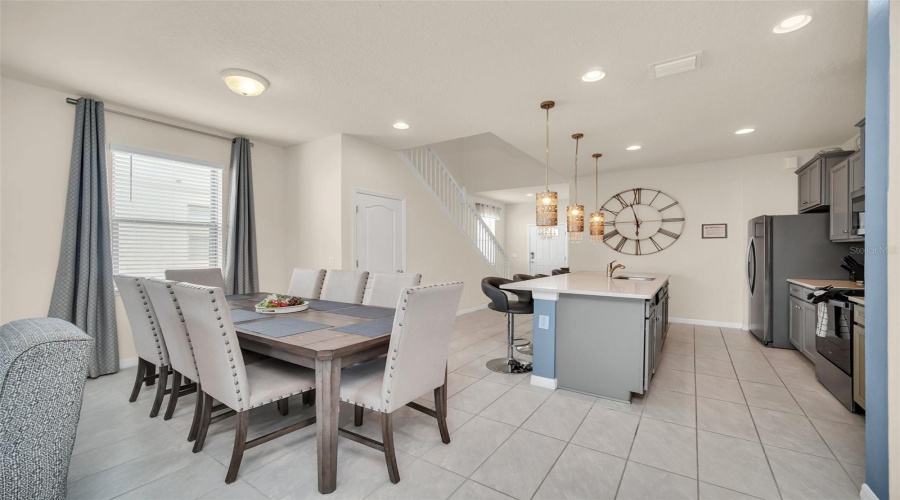 KISSIMMEE, Florida 34747, 7 Bedrooms Bedrooms, ,5 BathroomsBathrooms,Residential,For Sale,ZURICH,0,MFRO6326329