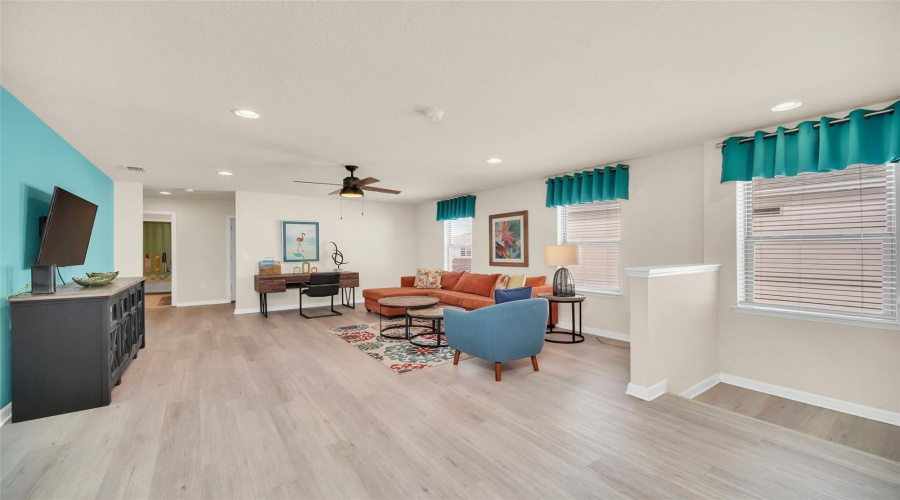 KISSIMMEE, Florida 34747, 7 Bedrooms Bedrooms, ,5 BathroomsBathrooms,Residential,For Sale,ZURICH,0,MFRO6326329