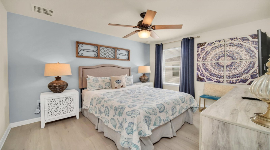 KISSIMMEE, Florida 34747, 7 Bedrooms Bedrooms, ,5 BathroomsBathrooms,Residential,For Sale,ZURICH,0,MFRO6326329