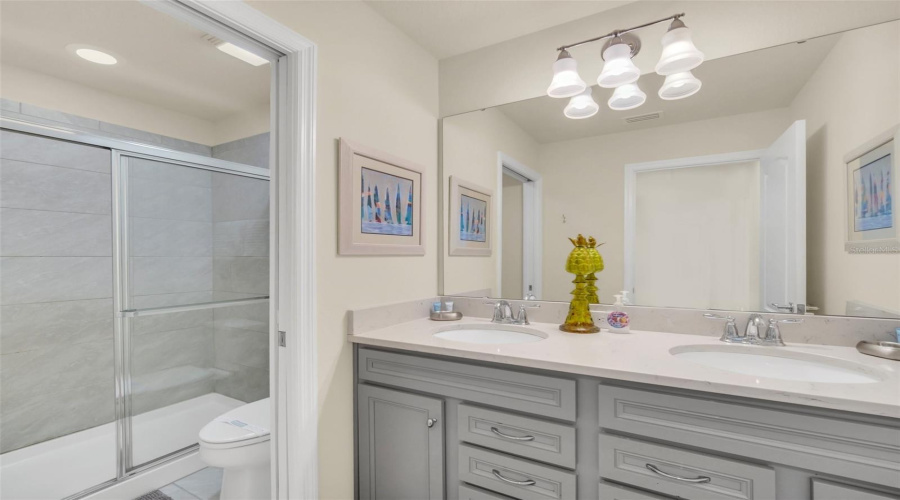 KISSIMMEE, Florida 34747, 7 Bedrooms Bedrooms, ,5 BathroomsBathrooms,Residential,For Sale,ZURICH,0,MFRO6326329