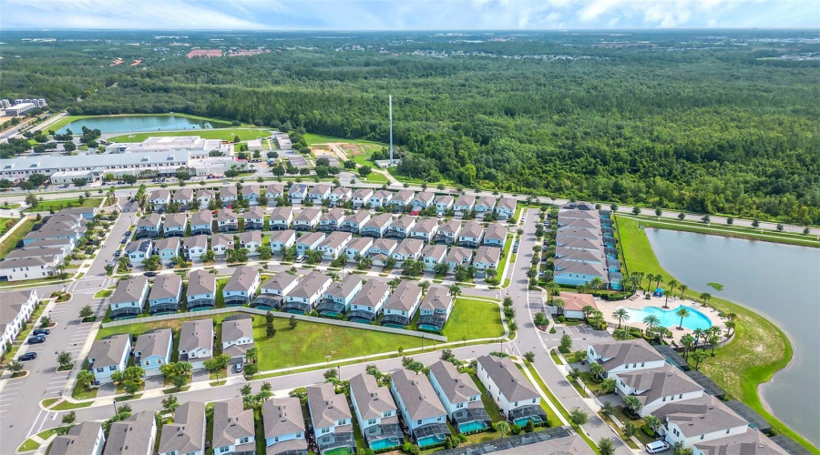 KISSIMMEE, Florida 34747, 7 Bedrooms Bedrooms, ,5 BathroomsBathrooms,Residential,For Sale,ZURICH,0,MFRO6326329