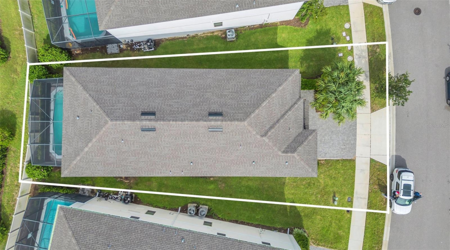 KISSIMMEE, Florida 34747, 7 Bedrooms Bedrooms, ,5 BathroomsBathrooms,Residential,For Sale,ZURICH,0,MFRO6326329