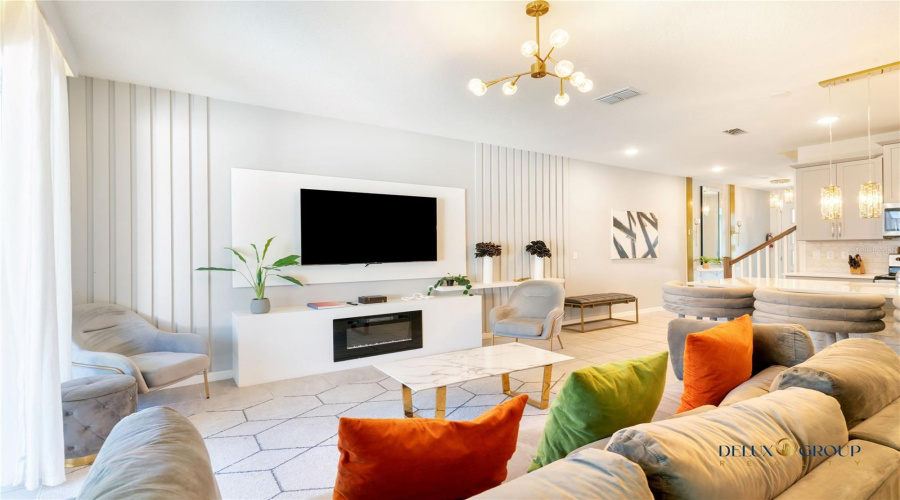 KISSIMMEE, Florida 34747, 5 Bedrooms Bedrooms, ,4 BathroomsBathrooms,Residential,For Sale,TROPICAL PALMS,0,MFRO6362006