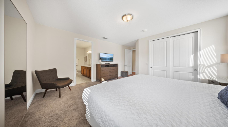 KISSIMMEE, Florida 34747, 9 Bedrooms Bedrooms, ,8 BathroomsBathrooms,Residential,For Sale,MARKER,0,MFRS5138157