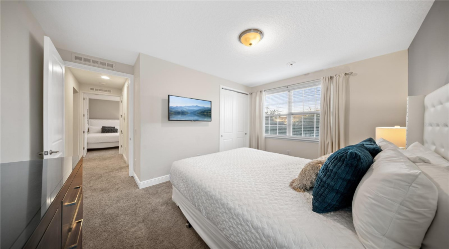 KISSIMMEE, Florida 34747, 9 Bedrooms Bedrooms, ,8 BathroomsBathrooms,Residential,For Sale,MARKER,0,MFRS5138157