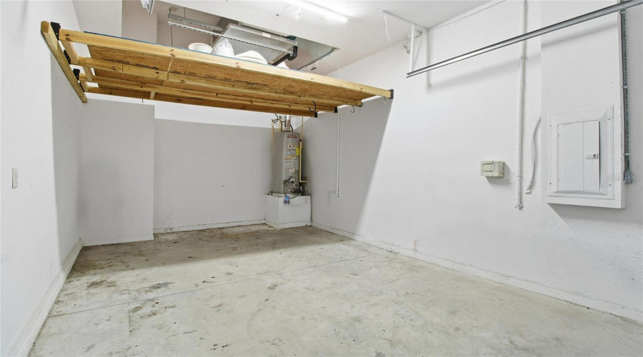 DAVENPORT, Florida 33897, 3 Bedrooms Bedrooms, ,2 BathroomsBathrooms,Residential,For Sale,BRUNELLO,0,MFRL4957362