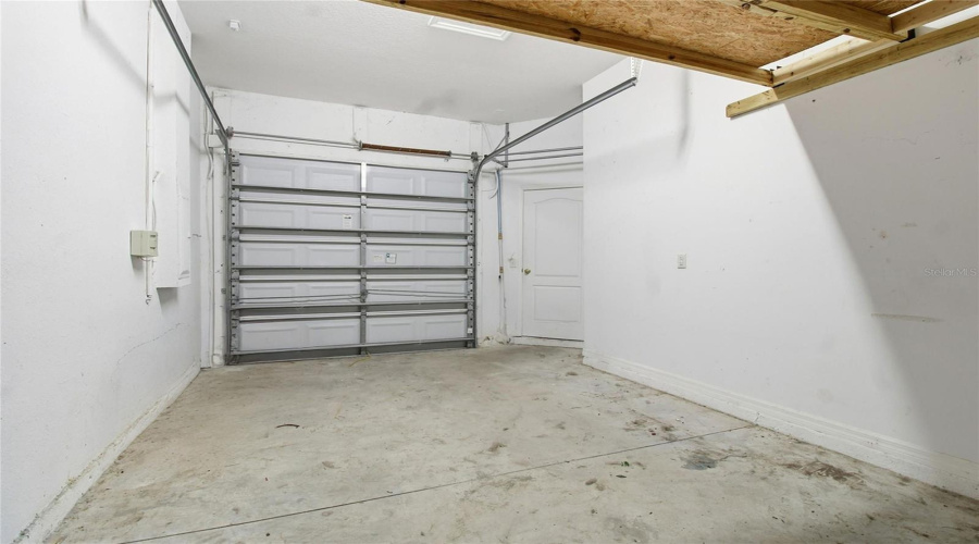 DAVENPORT, Florida 33897, 3 Bedrooms Bedrooms, ,2 BathroomsBathrooms,Residential,For Sale,BRUNELLO,0,MFRL4957362