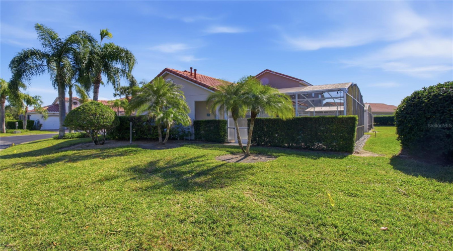 DAVENPORT, Florida 33897, 3 Bedrooms Bedrooms, ,2 BathroomsBathrooms,Residential,For Sale,BRUNELLO,0,MFRL4957362