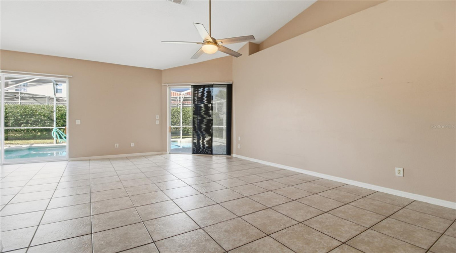 DAVENPORT, Florida 33897, 3 Bedrooms Bedrooms, ,2 BathroomsBathrooms,Residential,For Sale,BRUNELLO,0,MFRL4957362