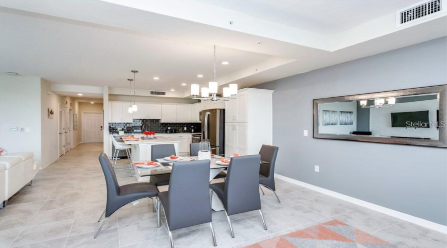 KISSIMMEE, Florida 34746, 2 Bedrooms Bedrooms, ,2 BathroomsBathrooms,Residential,For Sale,PARADOX,0,MFRS5138994