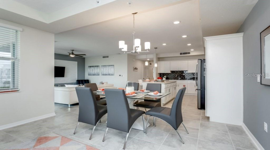 KISSIMMEE, Florida 34746, 2 Bedrooms Bedrooms, ,2 BathroomsBathrooms,Residential,For Sale,PARADOX,0,MFRS5138994