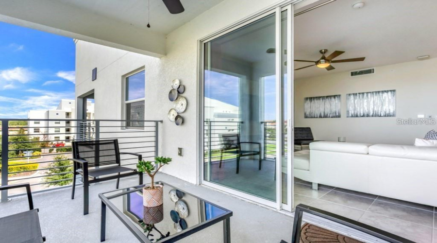 KISSIMMEE, Florida 34746, 2 Bedrooms Bedrooms, ,2 BathroomsBathrooms,Residential,For Sale,PARADOX,0,MFRS5138994