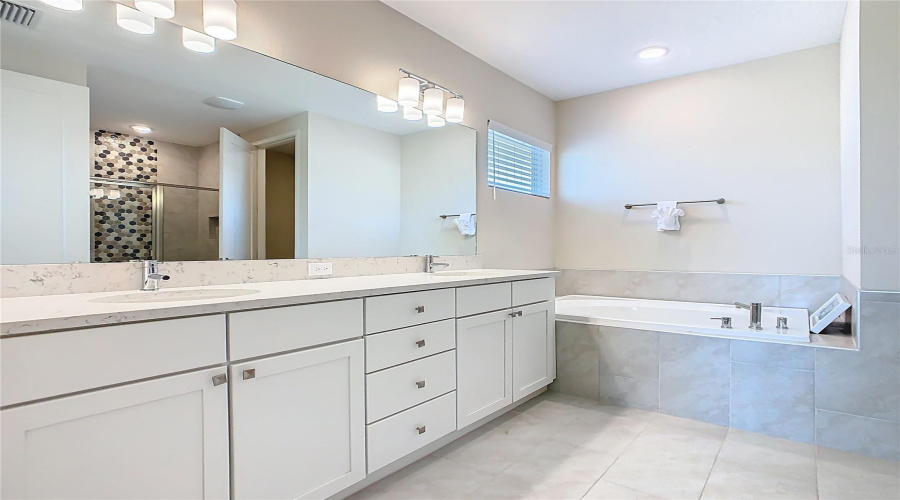 REUNION, Florida 34747, 6 Bedrooms Bedrooms, ,6 BathroomsBathrooms,Residential,For Sale,JACKS CLUB,0,MFRS5139086