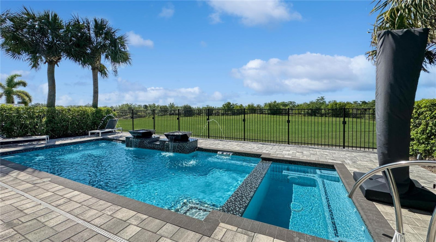 REUNION, Florida 34747, 6 Bedrooms Bedrooms, ,6 BathroomsBathrooms,Residential,For Sale,JACKS CLUB,0,MFRS5139086