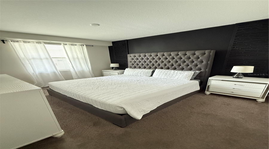 KISSIMMEE, Florida 34746, 2 Bedrooms Bedrooms, ,2 BathroomsBathrooms,Residential,For Sale,CLOCK TOWER,0,MFRO6358933