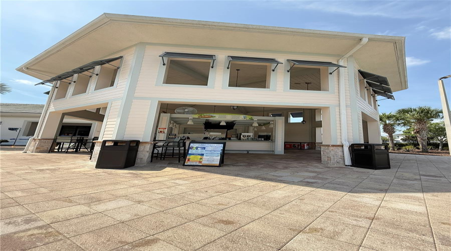 KISSIMMEE, Florida 34746, 2 Bedrooms Bedrooms, ,2 BathroomsBathrooms,Residential,For Sale,CLOCK TOWER,0,MFRO6358933