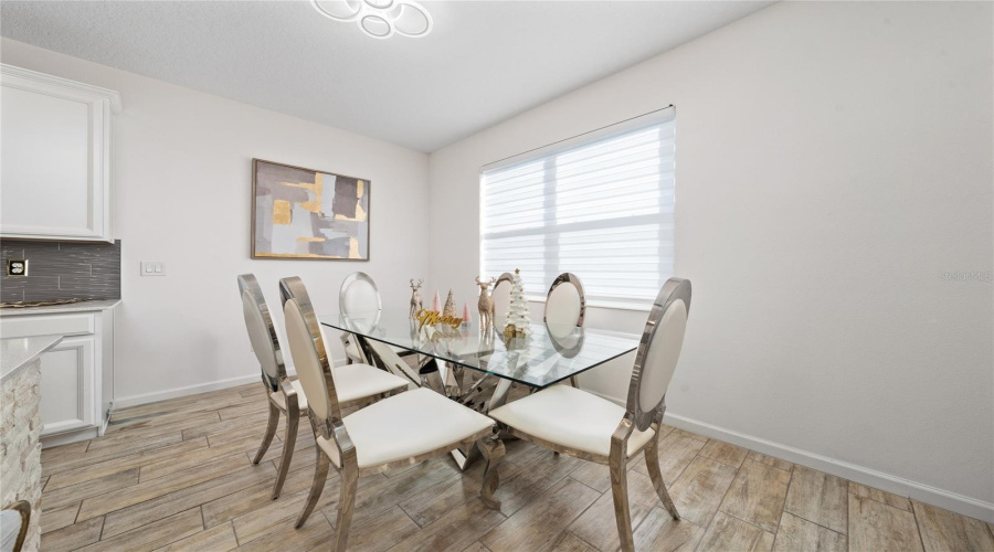 DAVENPORT, Florida 33837, 4 Bedrooms Bedrooms, ,3 BathroomsBathrooms,Residential,For Sale,YORKDALE,0,MFRS5138472