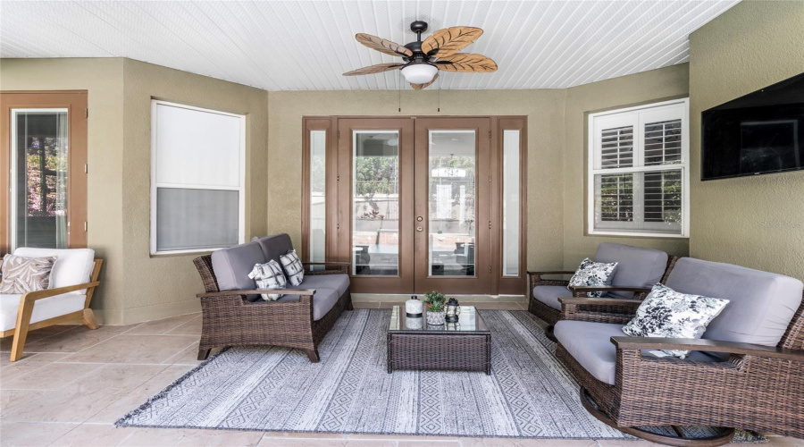 KISSIMMEE, Florida 34746, 4 Bedrooms Bedrooms, ,3 BathroomsBathrooms,Residential,For Sale,WINDWARD OAKS,0,MFRO6361300