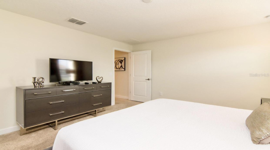 KISSIMMEE, Florida 34746, 4 Bedrooms Bedrooms, ,3 BathroomsBathrooms,Residential,For Sale,ROMEO,0,MFRS5124116