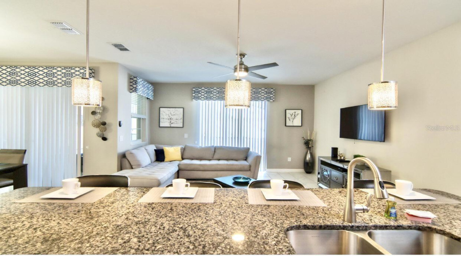 KISSIMMEE, Florida 34746, 4 Bedrooms Bedrooms, ,3 BathroomsBathrooms,Residential,For Sale,ROMEO,0,MFRS5124116