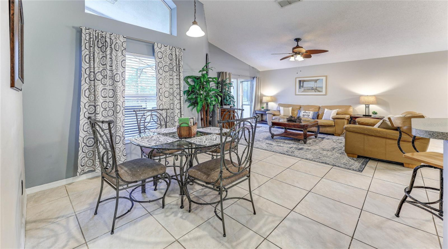 KISSIMMEE, Florida 34746, 4 Bedrooms Bedrooms, ,2 BathroomsBathrooms,Residential,For Sale,HIDEAWAY BEACH,0,MFRS5139158