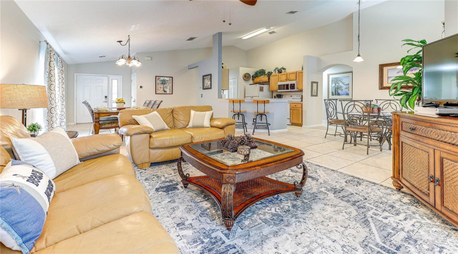 KISSIMMEE, Florida 34746, 4 Bedrooms Bedrooms, ,2 BathroomsBathrooms,Residential,For Sale,HIDEAWAY BEACH,0,MFRS5139158