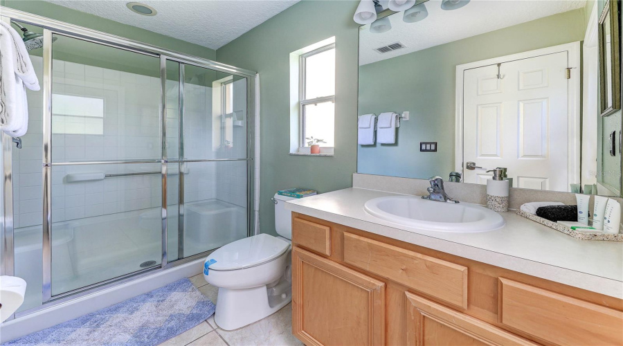 KISSIMMEE, Florida 34746, 4 Bedrooms Bedrooms, ,2 BathroomsBathrooms,Residential,For Sale,HIDEAWAY BEACH,0,MFRS5139158