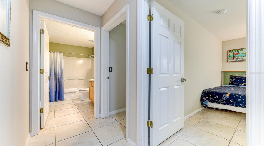 KISSIMMEE, Florida 34746, 4 Bedrooms Bedrooms, ,2 BathroomsBathrooms,Residential,For Sale,HIDEAWAY BEACH,0,MFRS5139158