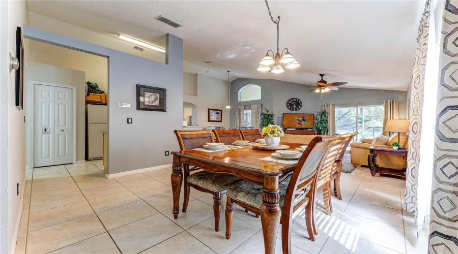 KISSIMMEE, Florida 34746, 4 Bedrooms Bedrooms, ,2 BathroomsBathrooms,Residential,For Sale,HIDEAWAY BEACH,0,MFRS5139158