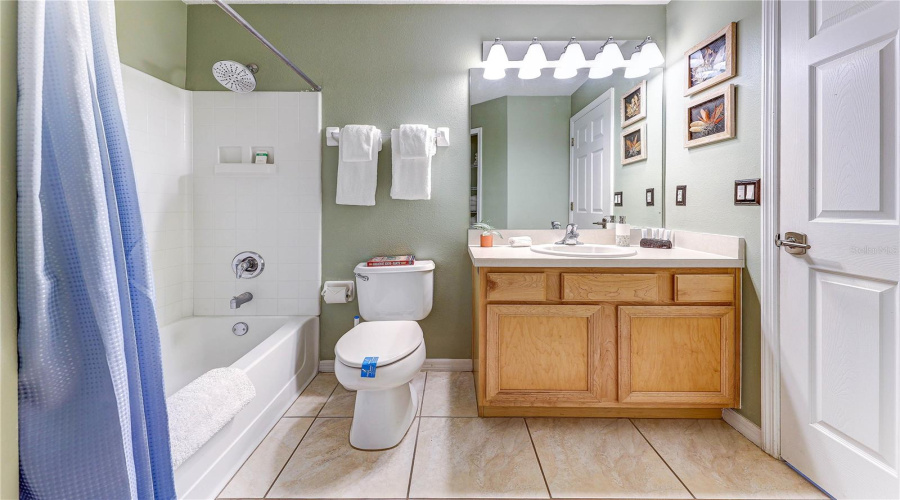 KISSIMMEE, Florida 34746, 4 Bedrooms Bedrooms, ,2 BathroomsBathrooms,Residential,For Sale,HIDEAWAY BEACH,0,MFRS5139158