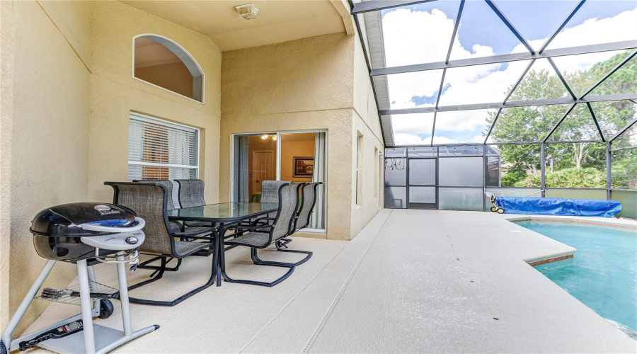 KISSIMMEE, Florida 34746, 4 Bedrooms Bedrooms, ,2 BathroomsBathrooms,Residential,For Sale,HIDEAWAY BEACH,0,MFRS5139158