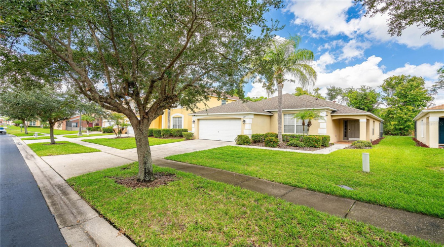 KISSIMMEE, Florida 34746, 4 Bedrooms Bedrooms, ,2 BathroomsBathrooms,Residential,For Sale,HIDEAWAY BEACH,0,MFRS5139158