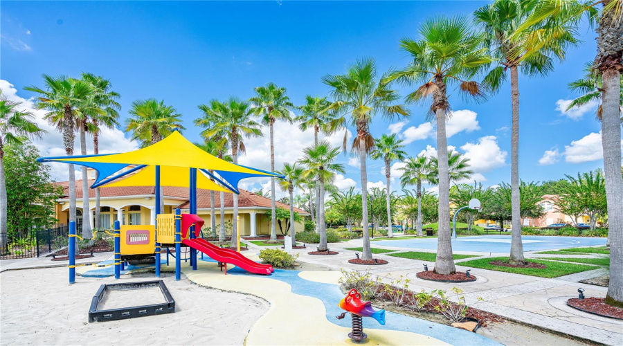 KISSIMMEE, Florida 34746, 4 Bedrooms Bedrooms, ,2 BathroomsBathrooms,Residential,For Sale,HIDEAWAY BEACH,0,MFRS5139158