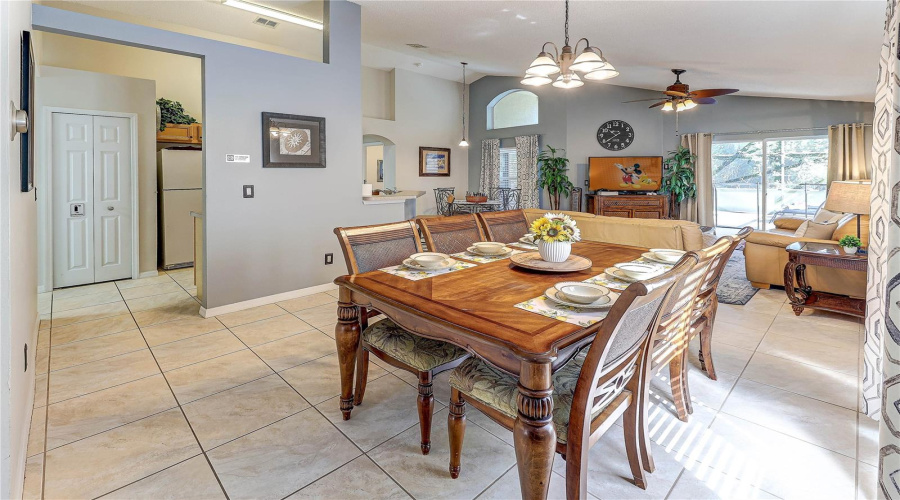 KISSIMMEE, Florida 34746, 4 Bedrooms Bedrooms, ,2 BathroomsBathrooms,Residential,For Sale,HIDEAWAY BEACH,0,MFRS5139158