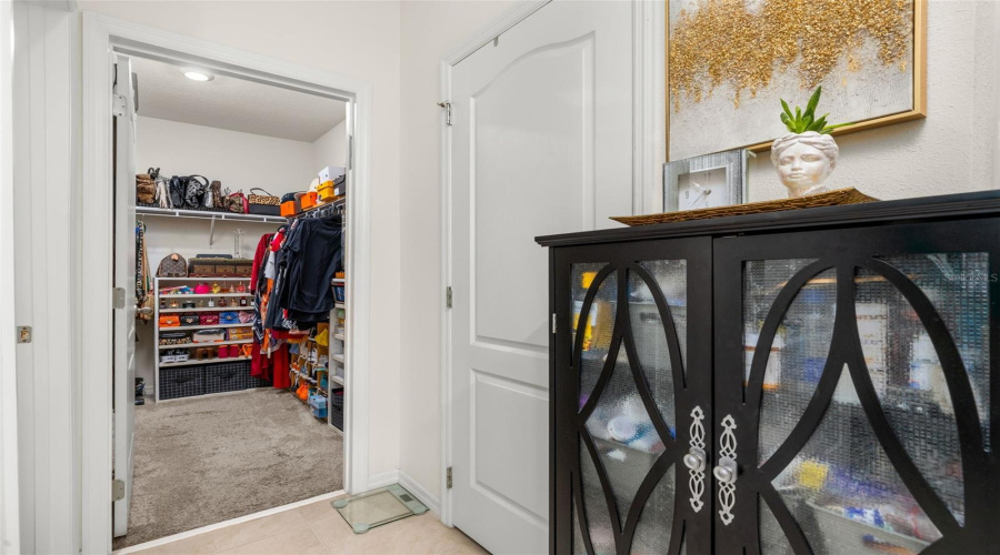 Walk in Closet