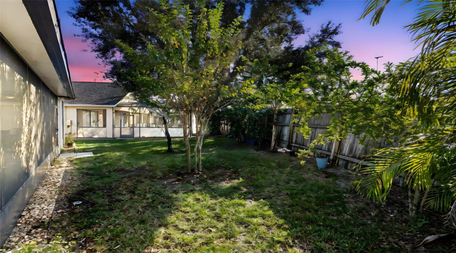 DAVENPORT, Florida 33837, 4 Bedrooms Bedrooms, ,2 BathroomsBathrooms,Residential,For Sale,BRIDGEFORD CROSSING,0,MFRS5139136