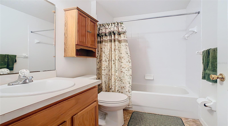 DAVENPORT, Florida 33897, 4 Bedrooms Bedrooms, ,2 BathroomsBathrooms,Residential,For Sale,HALSTEAD,0,MFRS5138446