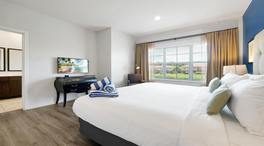 KISSIMMEE, Florida 34746, 2 Bedrooms Bedrooms, ,2 BathroomsBathrooms,Residential,For Sale,BUGATTI,0,MFRO6354323