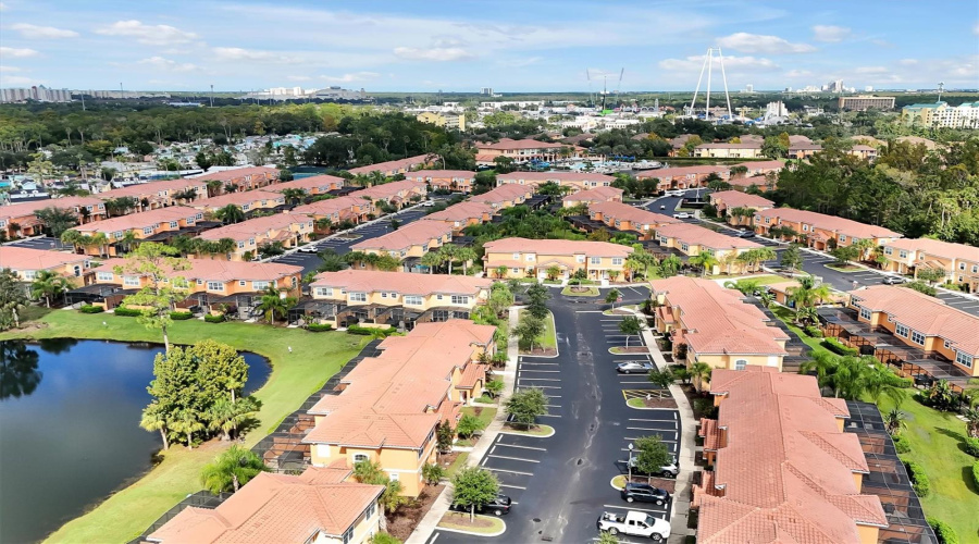 KISSIMMEE, Florida 34746, 2 Bedrooms Bedrooms, ,2 BathroomsBathrooms,Residential,For Sale,BUGATTI,0,MFRO6354323