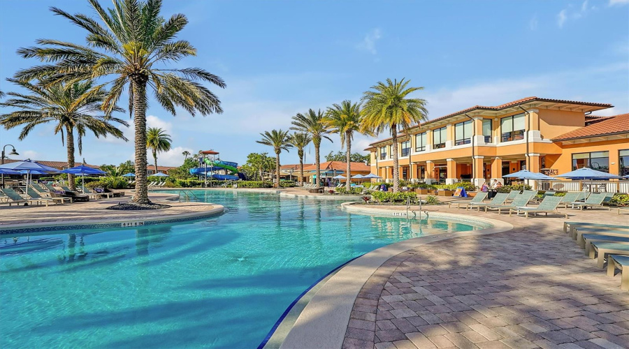 KISSIMMEE, Florida 34746, 2 Bedrooms Bedrooms, ,2 BathroomsBathrooms,Residential,For Sale,BUGATTI,0,MFRO6354323