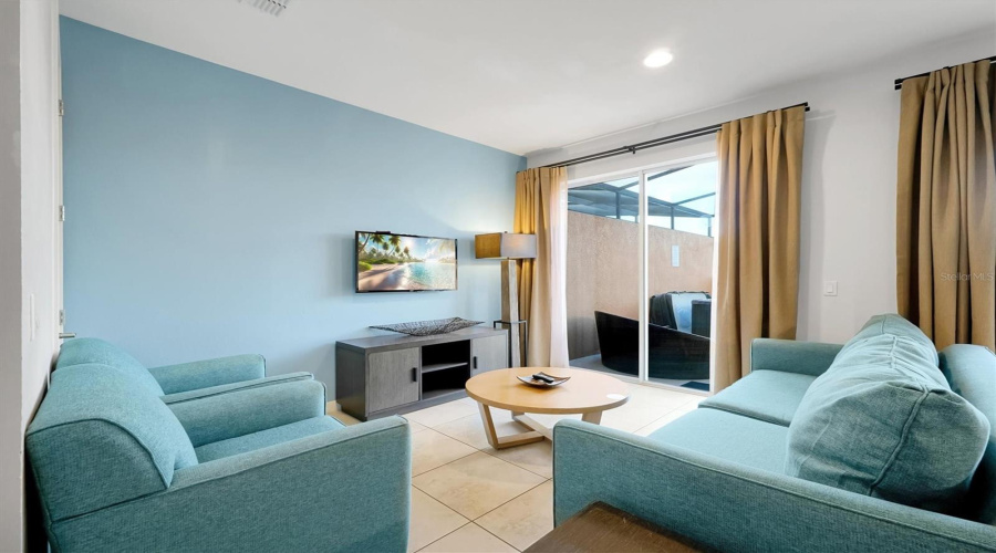 KISSIMMEE, Florida 34746, 2 Bedrooms Bedrooms, ,2 BathroomsBathrooms,Residential,For Sale,BUGATTI,0,MFRO6354323