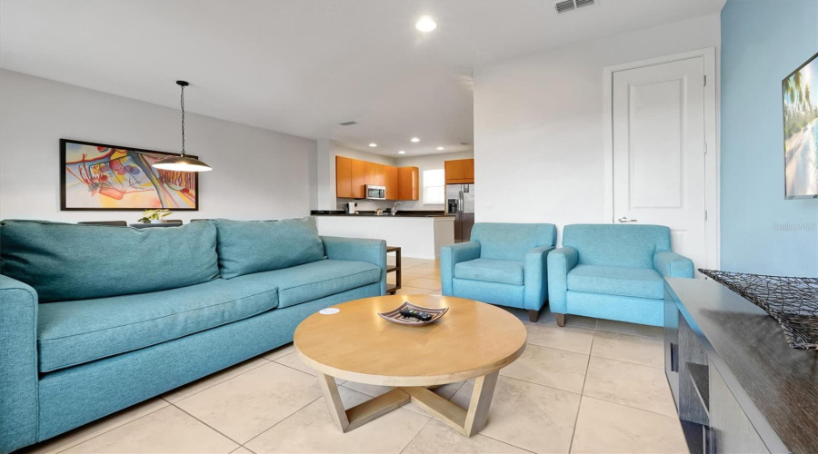 KISSIMMEE, Florida 34746, 2 Bedrooms Bedrooms, ,2 BathroomsBathrooms,Residential,For Sale,BUGATTI,0,MFRO6354323