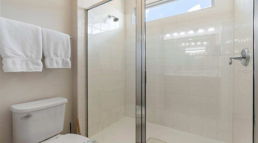 KISSIMMEE, Florida 34747, 9 Bedrooms Bedrooms, ,6 BathroomsBathrooms,Residential,For Sale,SUNSHINE RIDGE,0,MFRO6363130